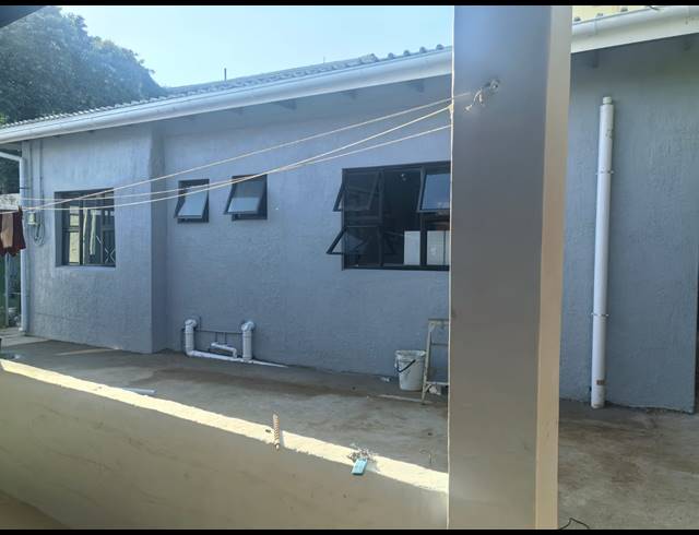 1 BEDROOM ROOM TO LET IN UMBILO